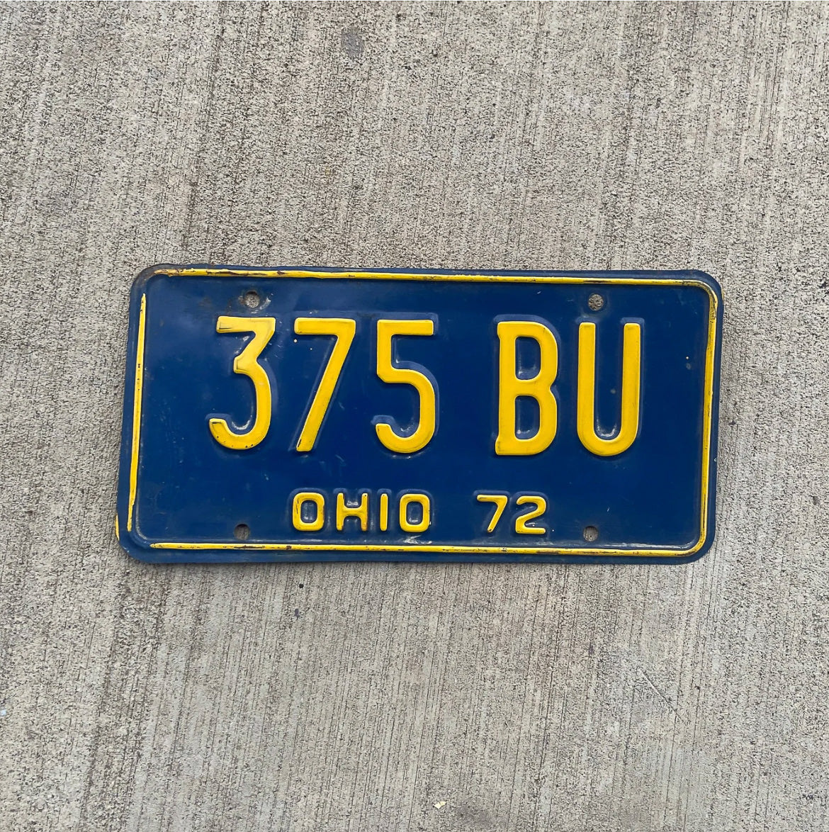 Photo of a 1972 Ohio License Plate Auto Tag Garage Decor Vintage 375 BU with original patina