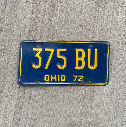 Photo of a 1972 Ohio License Plate Auto Tag Garage Decor Vintage 375 BU with original patina