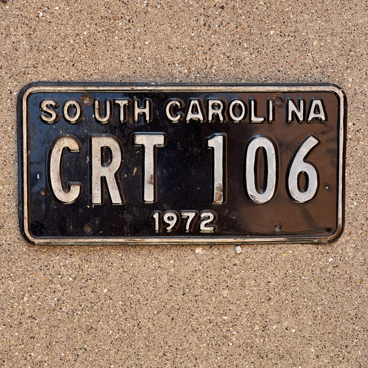 Photo of a 1972 South Carolina License Plate Auto Tag Garage Decor Vintage CRT 106
