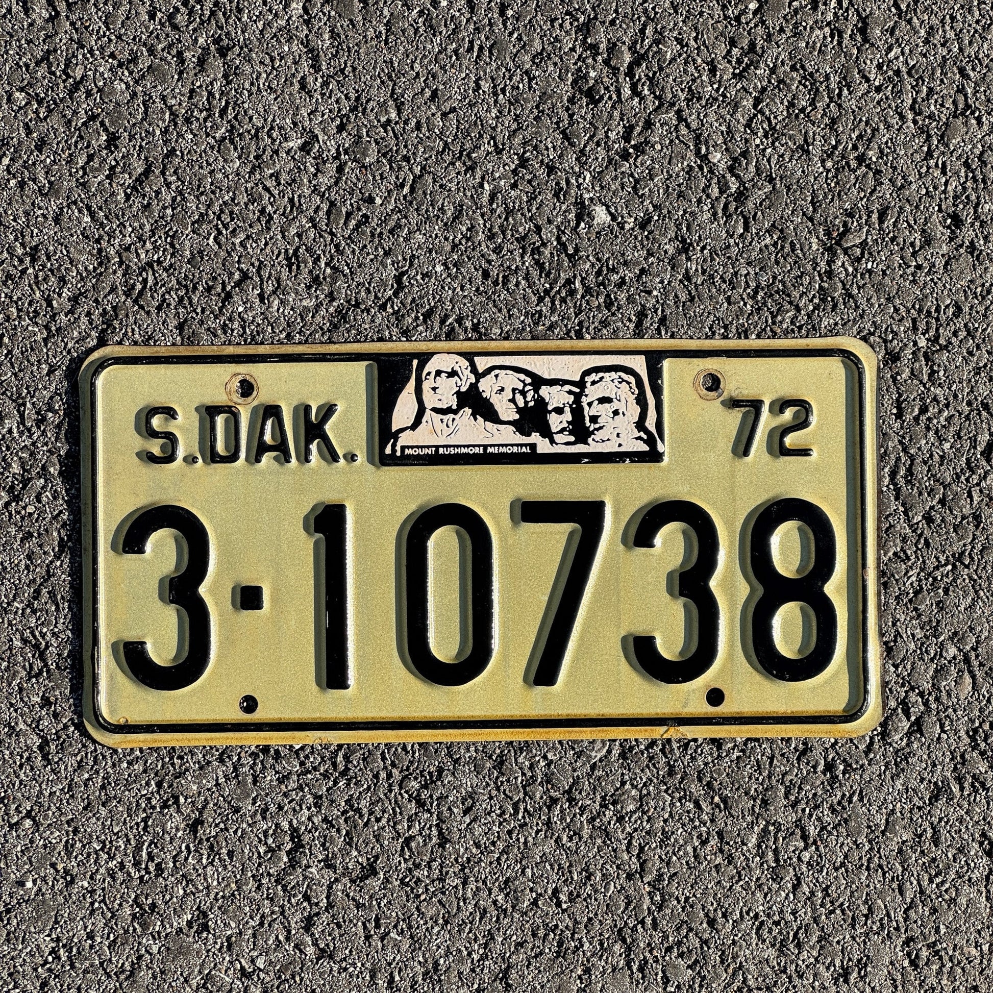 Photo of a 1972 South Dakota License Plate Auto Tag Garage Decor Vintage 3 10738