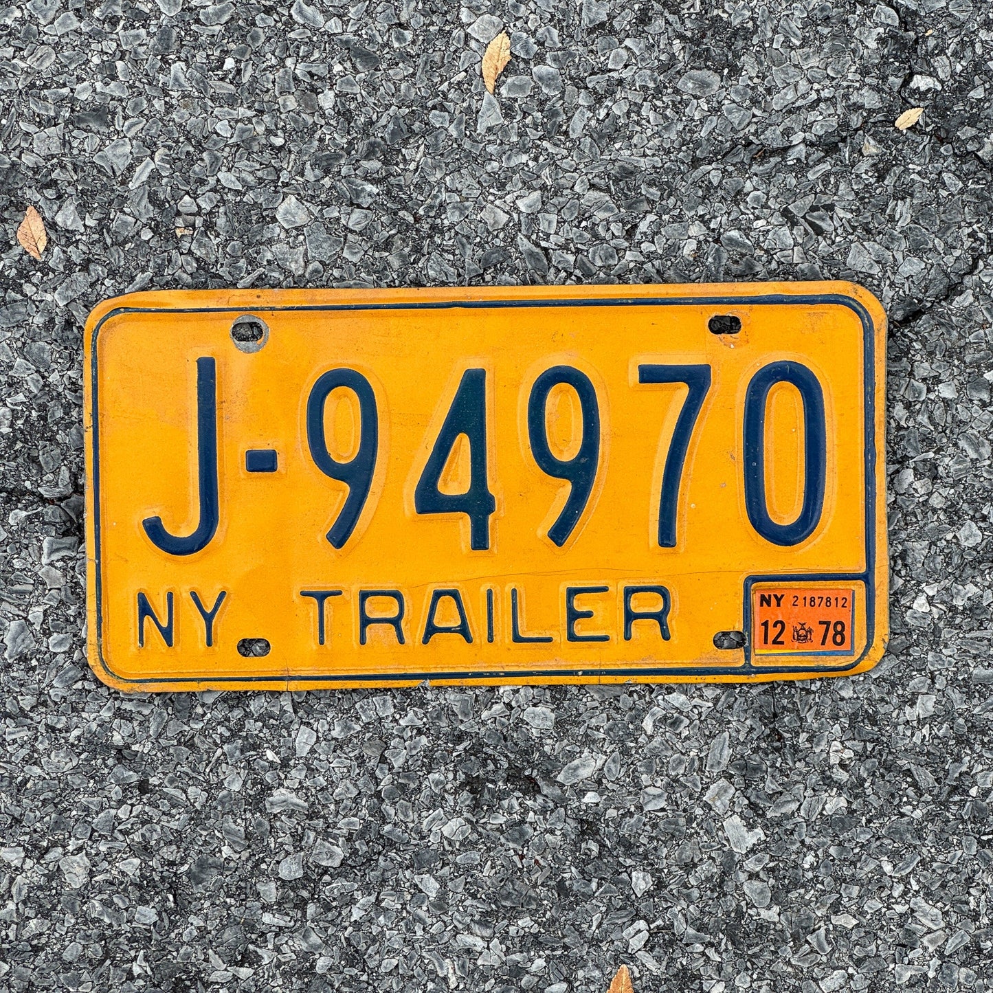 Photo of a 1973 1978 New York Trailer License Plate Auto Tag Garage Decor Vintage J 94970
