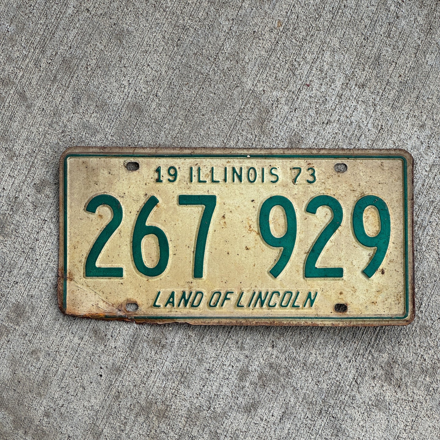 Photo of a 1973 Illinois License Plate Auto Tag 1 Vintage Garage 267 929 with original patina