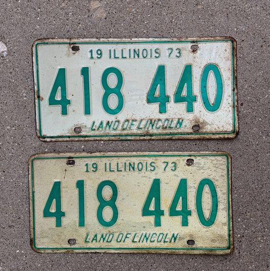 Photo of a 1973 Illinois License Plate Pair Auto Tag Garage Decor Vintage 418 440