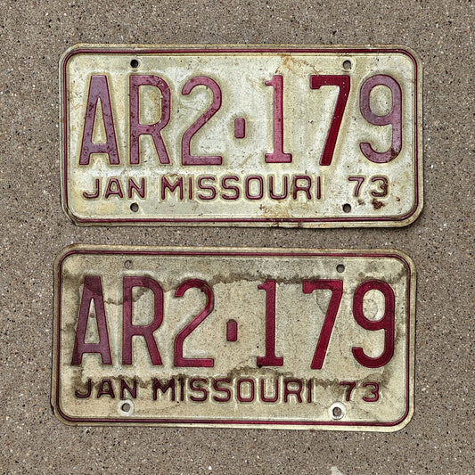 Photo of a 1973 Missouri License Plate Pair Auto Tag Garage Decor Vintage AR 2179