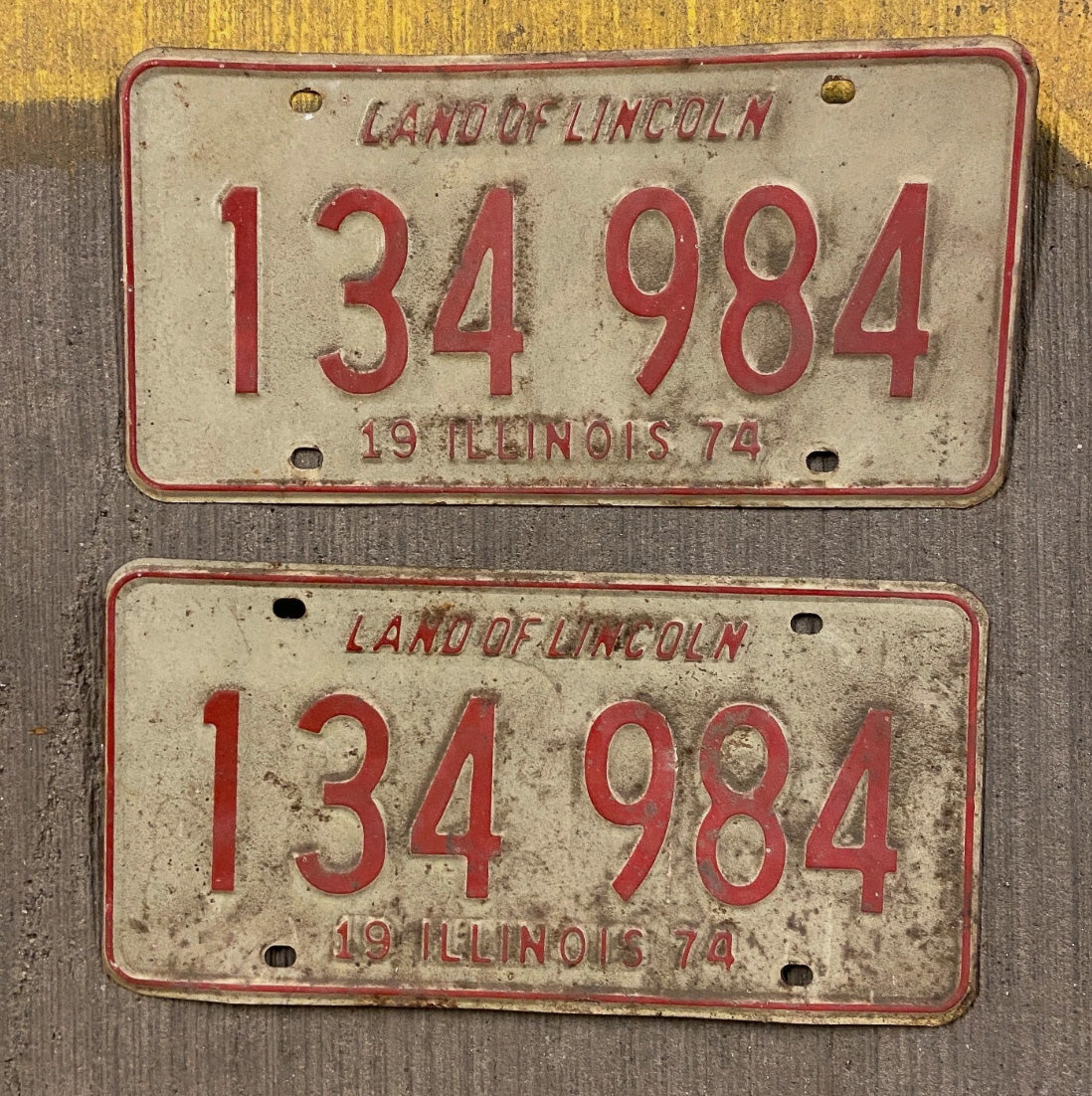 Photo of a 1974 Illinois License Plate Auto Tag Garage Decor Vintage 134 984