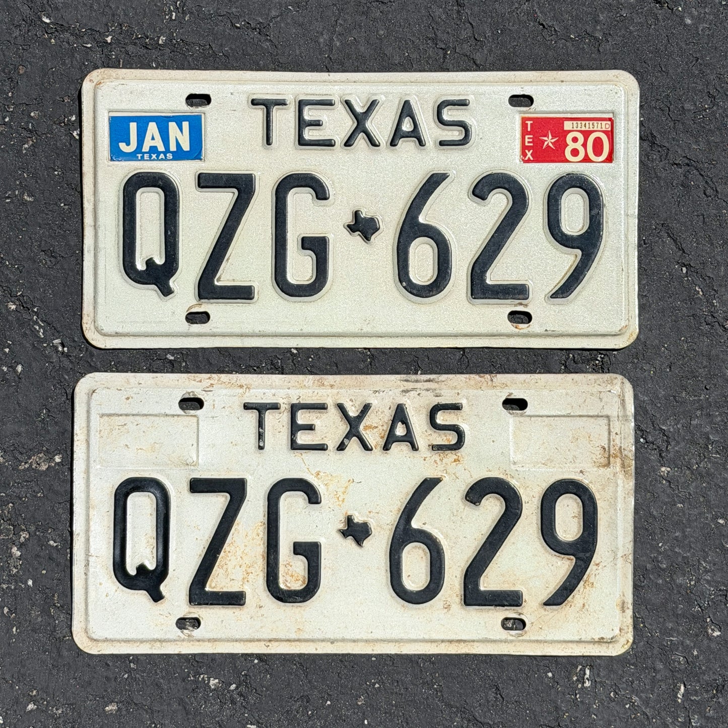 Photo of a 1975 1980 Texas License Plate Pair Auto Tag Garage Decor Vintage QZG 629 with original patina