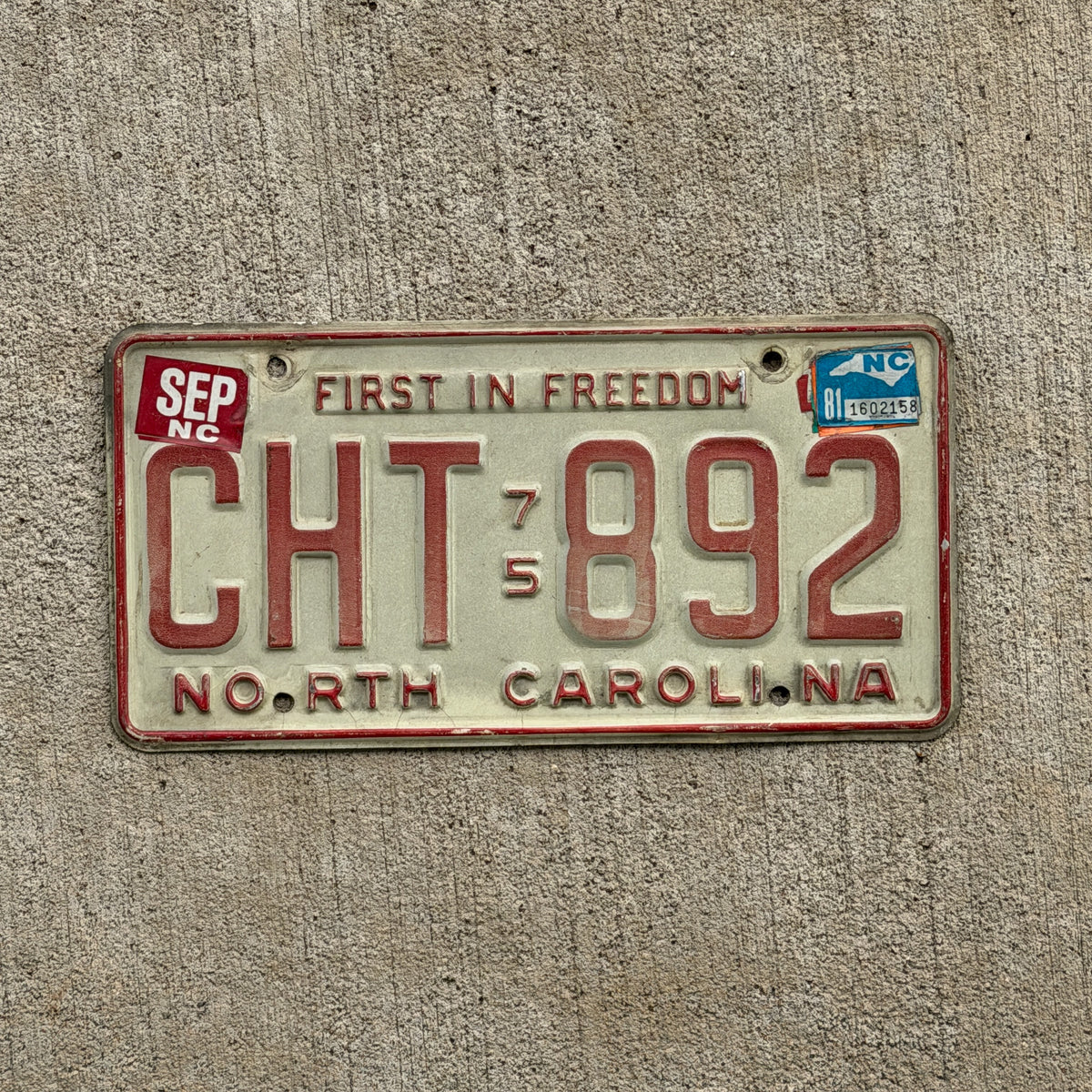 Photo of a 1975 1981 North Carolina License Plate Auto Tag Garage Decor Vintage CHT 892 with original patina