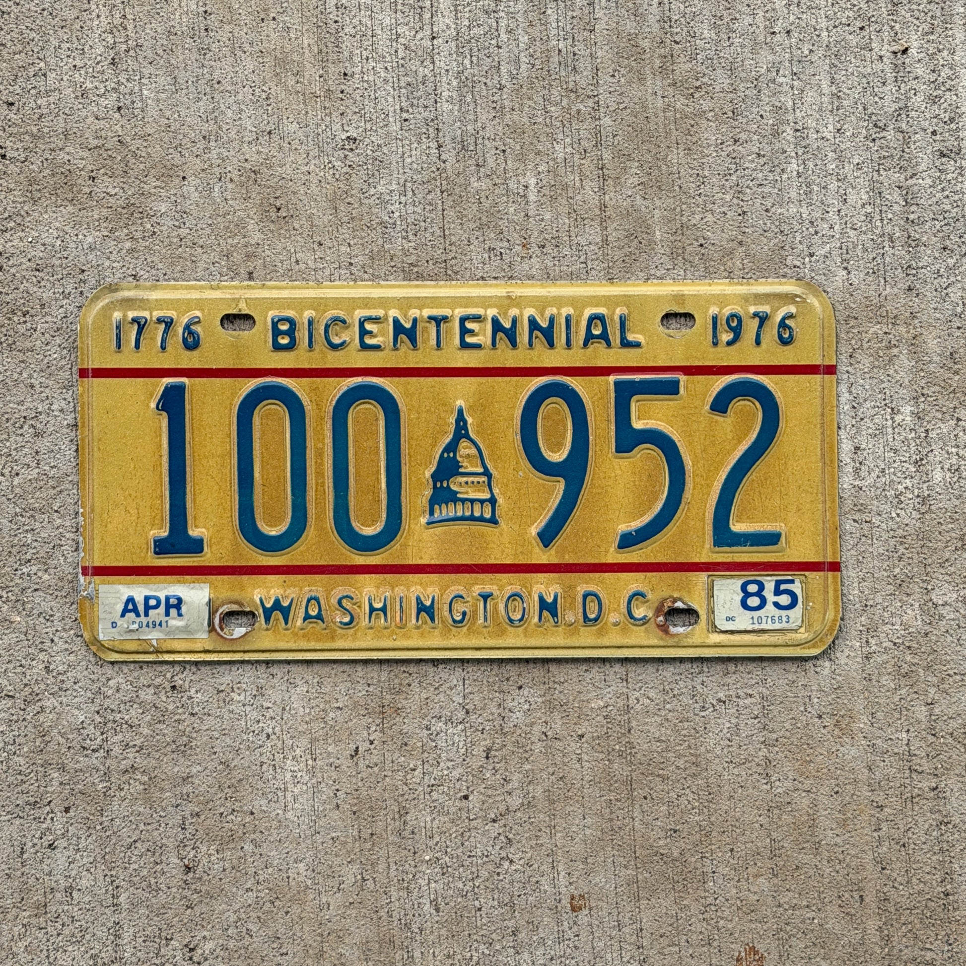 Photo of a 1975 1985 Washington DC License Plate Auto Tag 1 Vintage Garage Bicentennial 100 952 with original patina