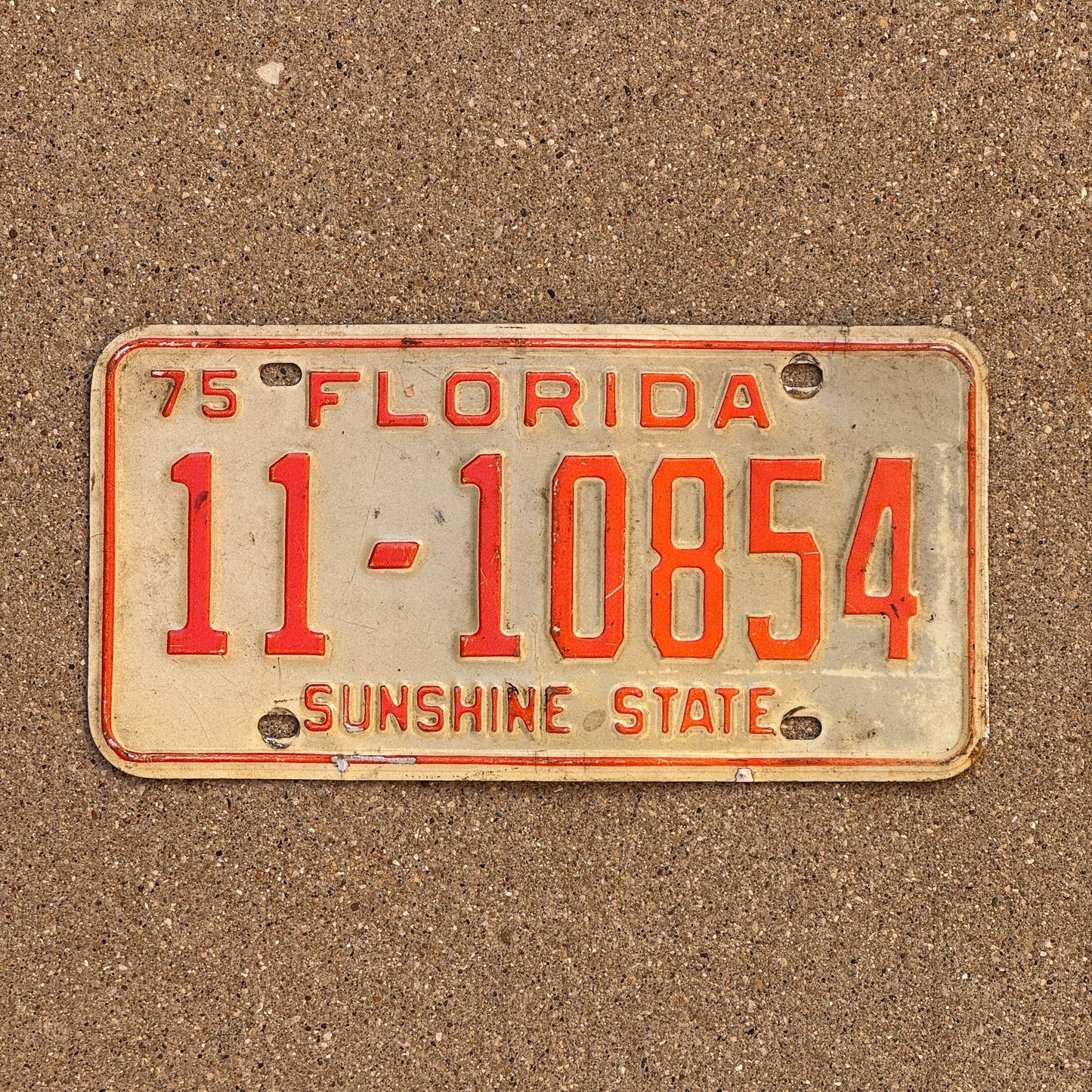 Photo of a 1975 Florida License Plate Auto Tag Garage Decor Vintage 11 10854