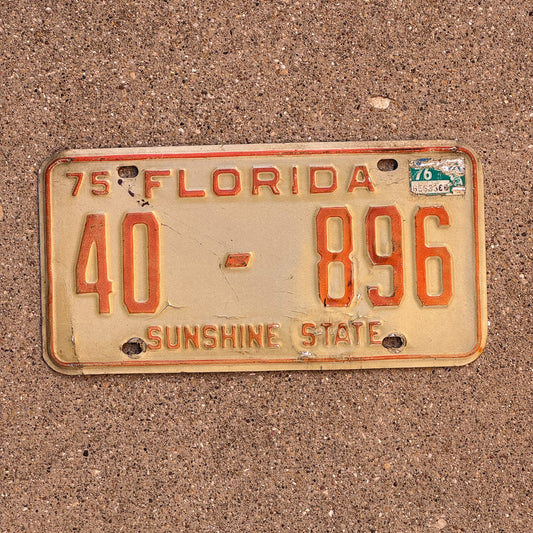 Photo of a 1975 Florida License Plate Auto Tag Garage Decor Vintage 40 896