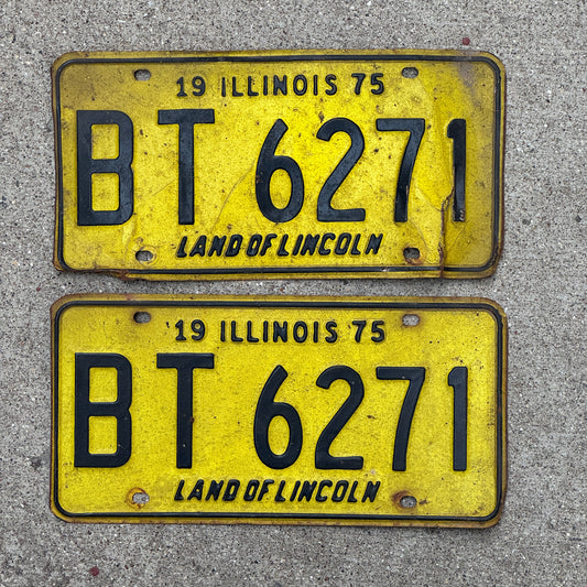 Photo of a 1975 Illinois License Plate Pair Auto Tag Garage Decor Vintage BT 6271 with original patina