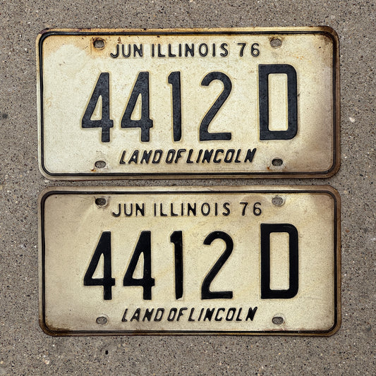 Photo of a 1975 Illinois Truck License Plate Pair Auto Tag Garage Decor Vintage 4412 D with original patina