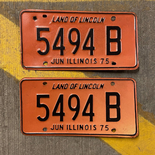 Photo of a 1975 Illinois Truck License Plate Pair Auto Tag Garage Decor Vintage 5494 B with original patina