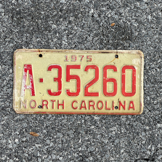 Photo of a 1975 North Carolina License Plate Auto Tag Garage Decor Vintage A 35260