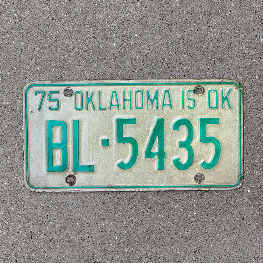 Photo of a 1975 Oklahoma License Plate Auto Tag Garage Decor Vintage BL 5435