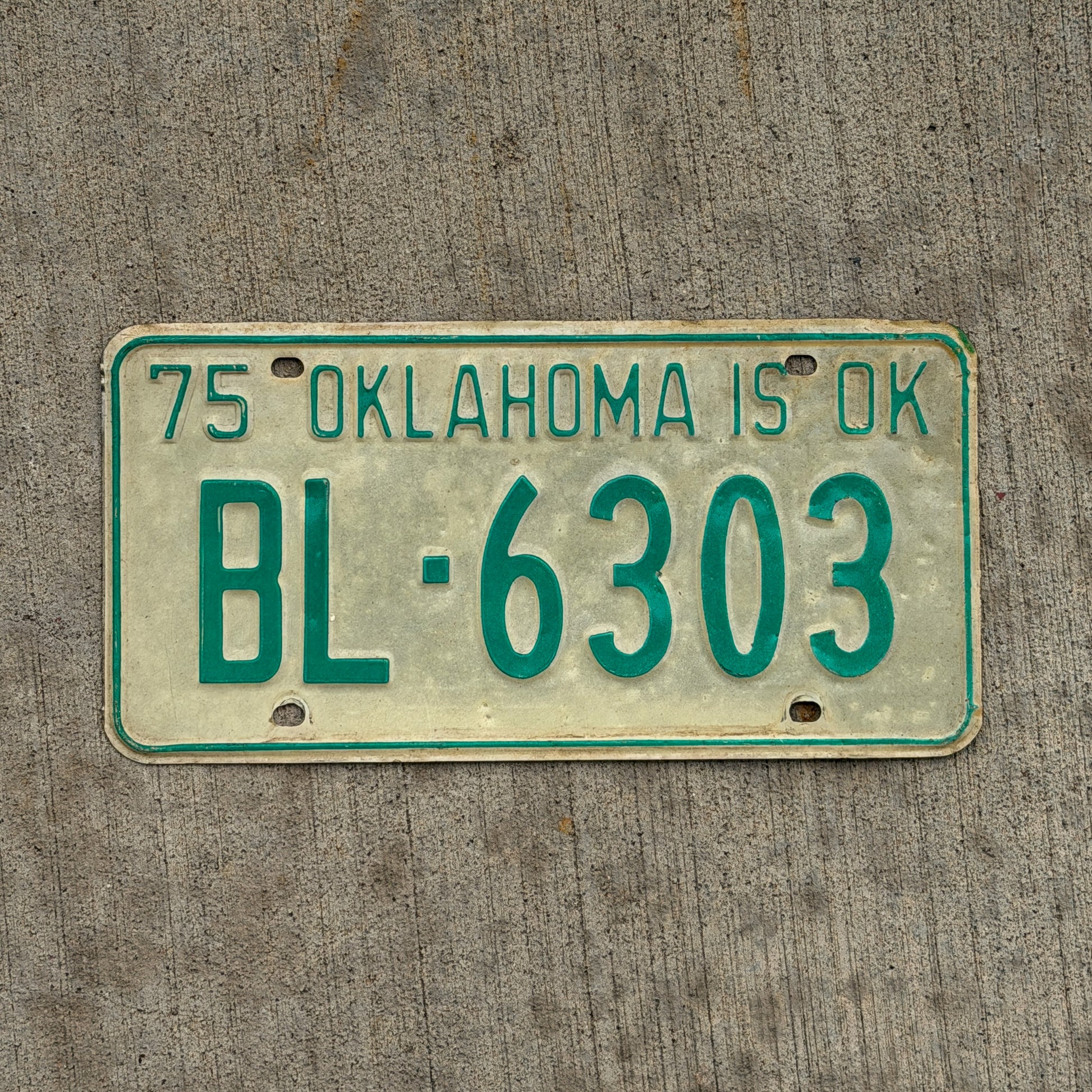 Photo of a 1975 Oklahoma License Plate Auto Tag Garage Decor Vintage BL 6303 with original patina