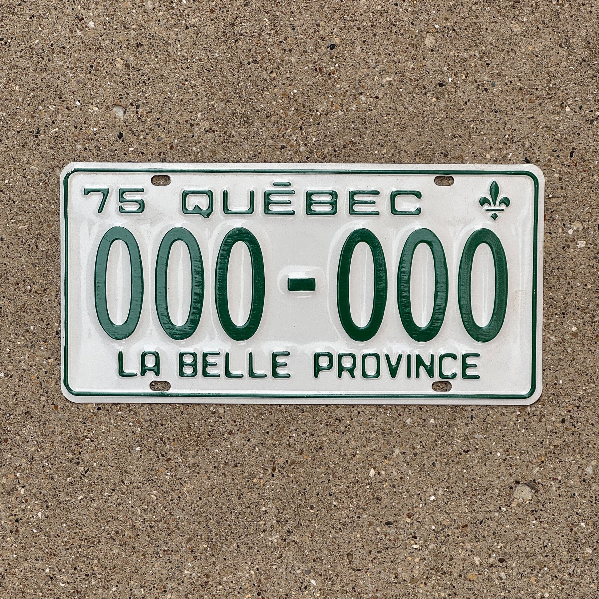 Photo of a 1975 Quebec SAMPLE License Plate Auto Tag Garage Decor Vintage 000 000