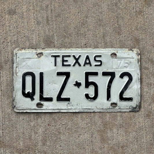Photo of a 1975 Texas License Plate Auto Tag Garage Decor Vintage QLZ 572 with original patina