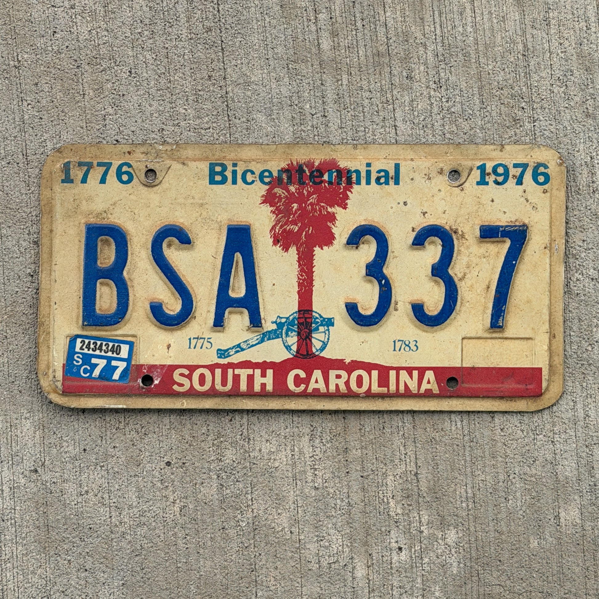 Photo of a 1976 1977 South Carolina License Plate Auto Tag Garage Decor Vintage Bicentennial BSA 337 with original patina