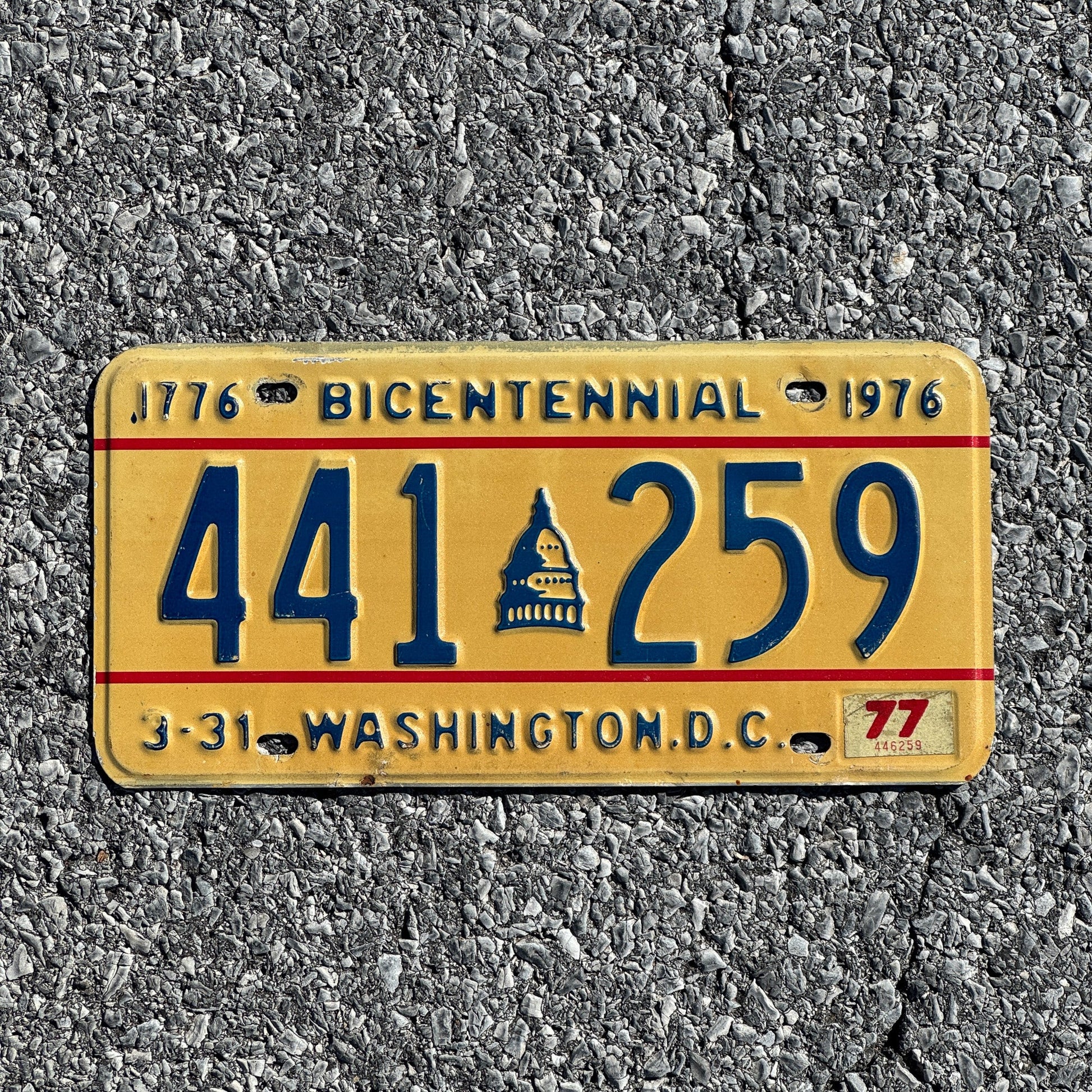 Photo of a 1976 1977 Washington D.C. License Plate Auto Tag Garage Decor Vintage Bicentennial 441259