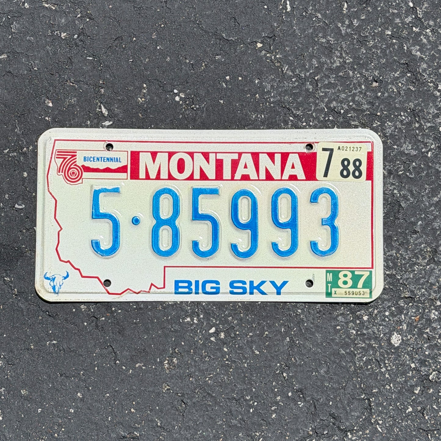 Photo of a 1976 1987 Montana License Plate Auto Tag Garage Decor Vintage Bicentennial 5 85993 with original patina
