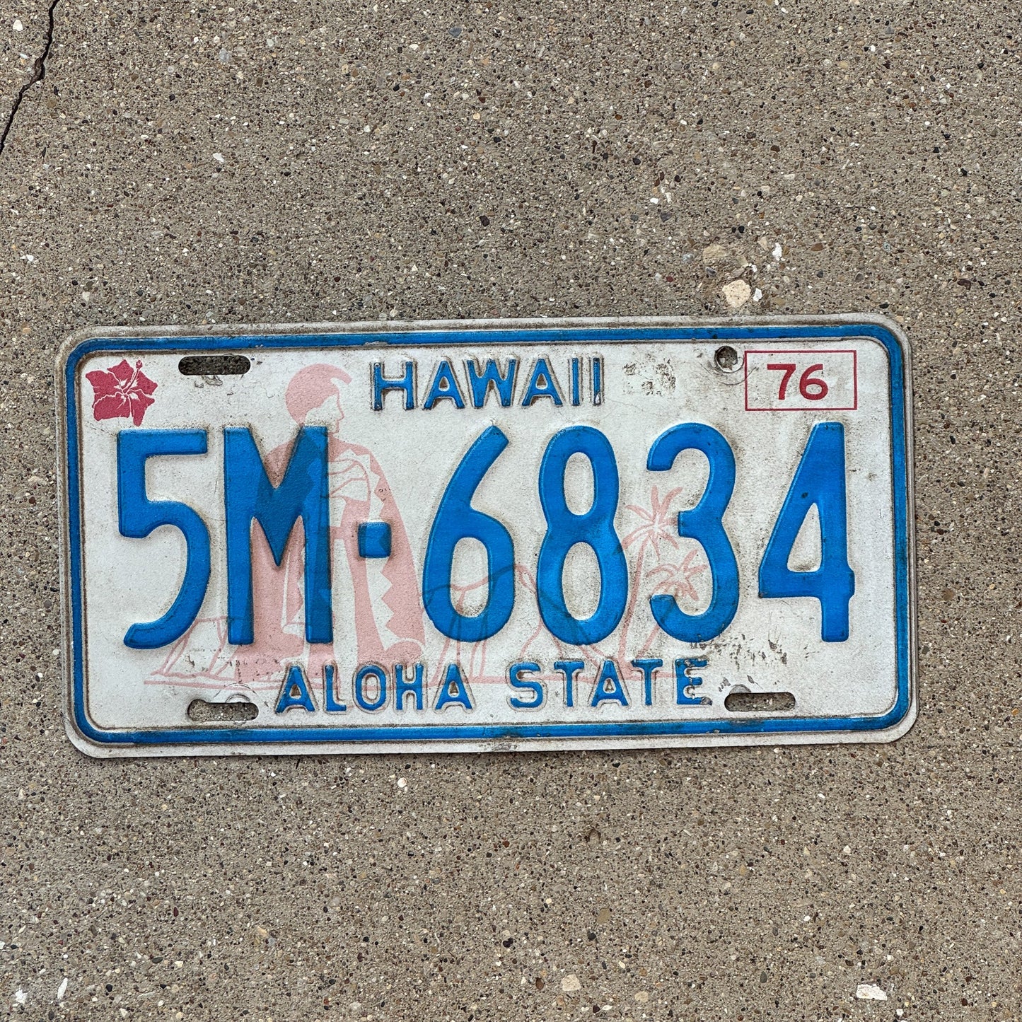 Photo of a 1976 Hawaii License Plate Auto Tag Garage Decor Vintage Diamond Head Base 5M 6834