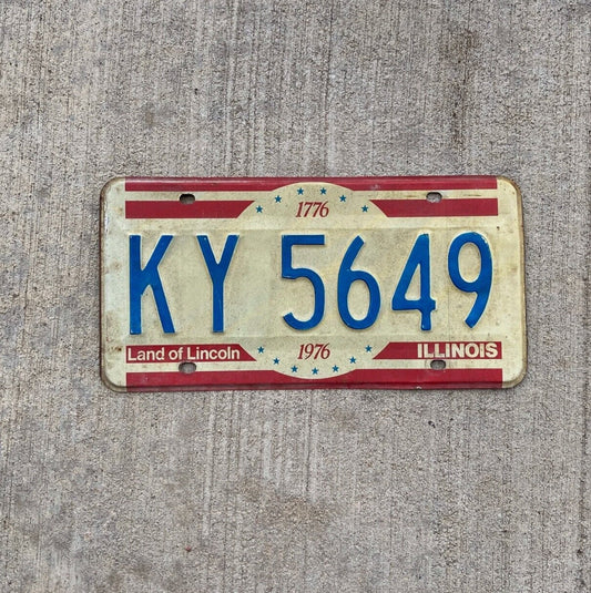 Photo of a 1976 Illinois License Plate Auto Tag Garage Decor Vintage KY 5649 with original patina