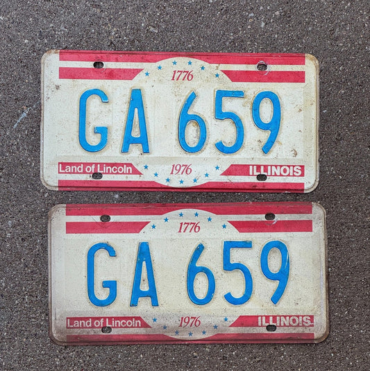 Photo of a 1976 Illinois License Plate Pair Auto Tag Garage Decor Vintage GA 659