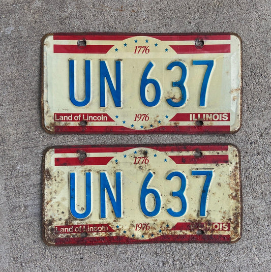 Photo of a 1976 Illinois License Plate Pair Auto Tag Garage Decor Vintage UN 637 with original patina