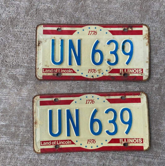 Photo of a 1976 Illinois License Plate Pair Auto Tag Garage Decor Vintage UN 639 with original patina