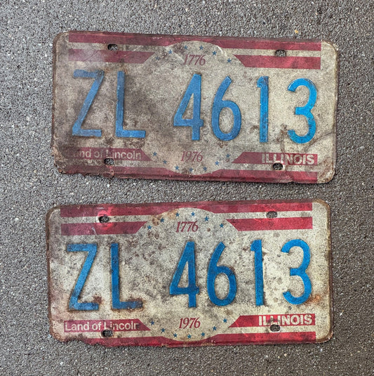 Photo of a 1976 Illinois License Plate Pair Auto Tag Garage Decor Vintage ZL 4613