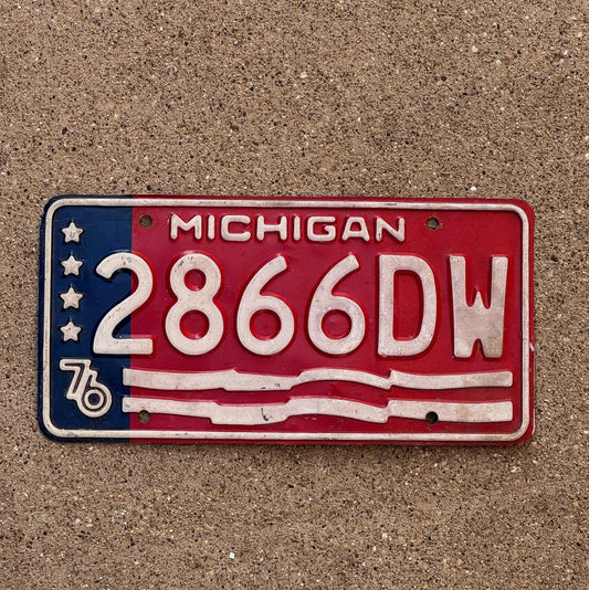 Photo of a 1976 Michigan License Plate Auto Tag Garage Decor Vintage 2866 DW