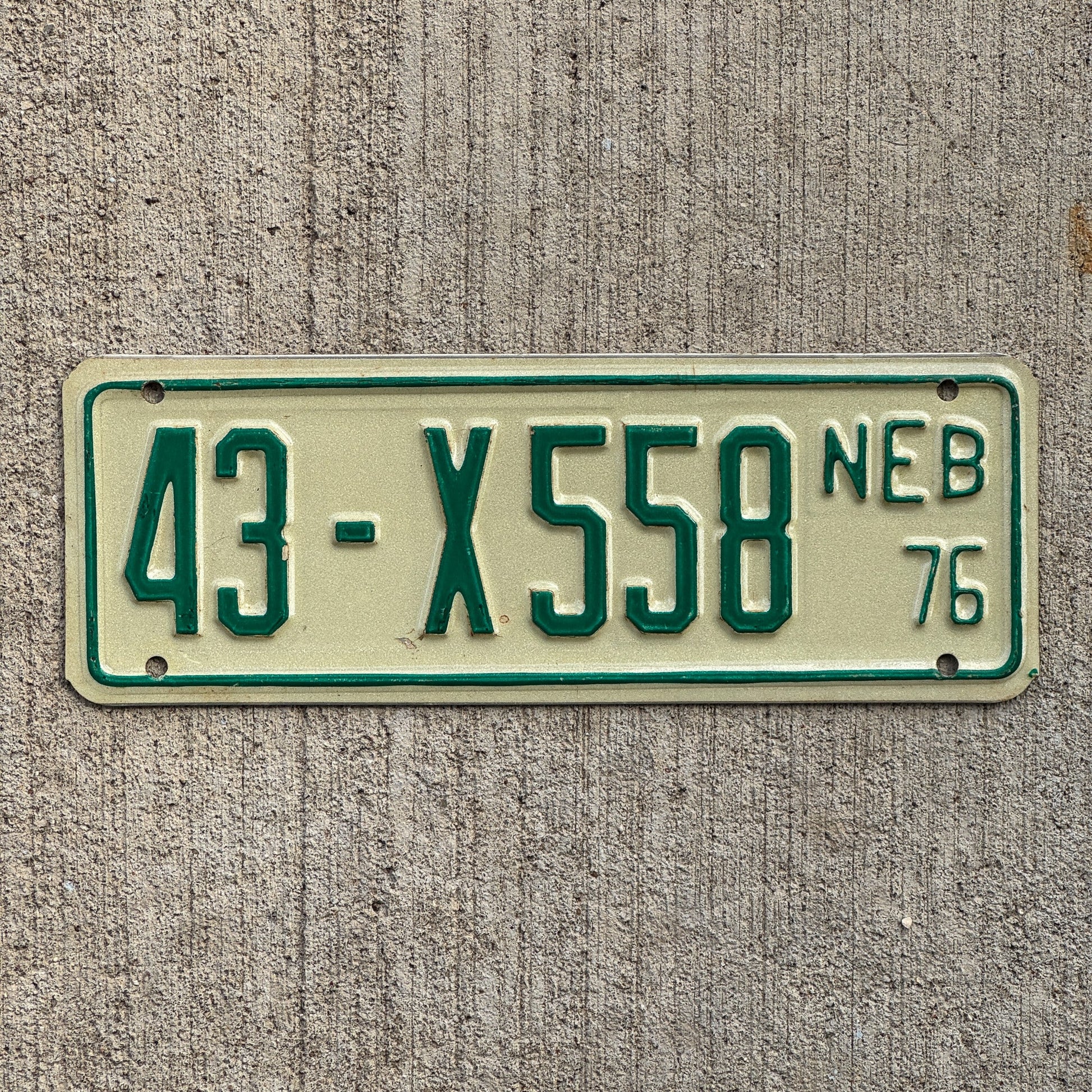 Photo of a 1976 Nebraska Farm Trailer License Plate Auto Tag Garage Decor Vintage 43 X 558
