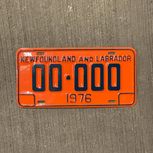 Photo of a 1976 Newfoundland SAMPLE License Plate Auto Tag Garage Decor Vintage 00 000