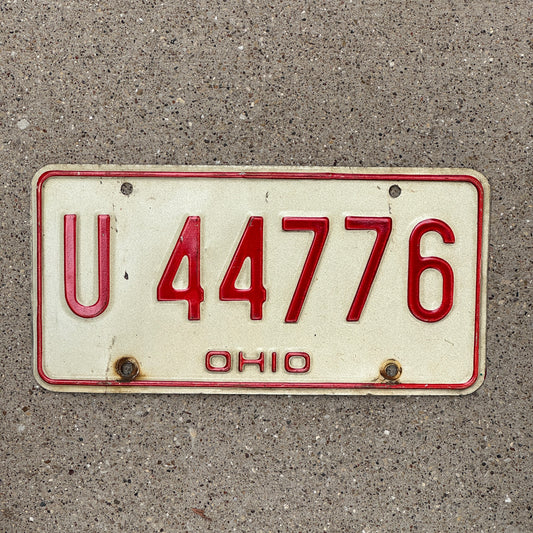 Photo of a 1976 Ohio License Plate Auto Tag Garage Decor Vintage U 44776 with original patina
