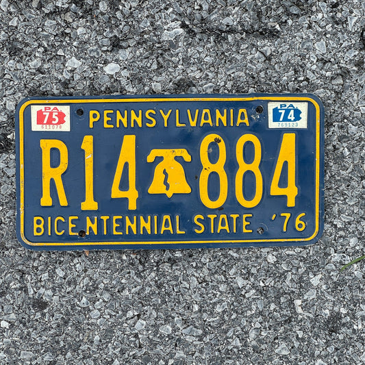 Photo of a 1976 Pennsylvania License Plate Auto Tag Garage Decor Vintage R14884