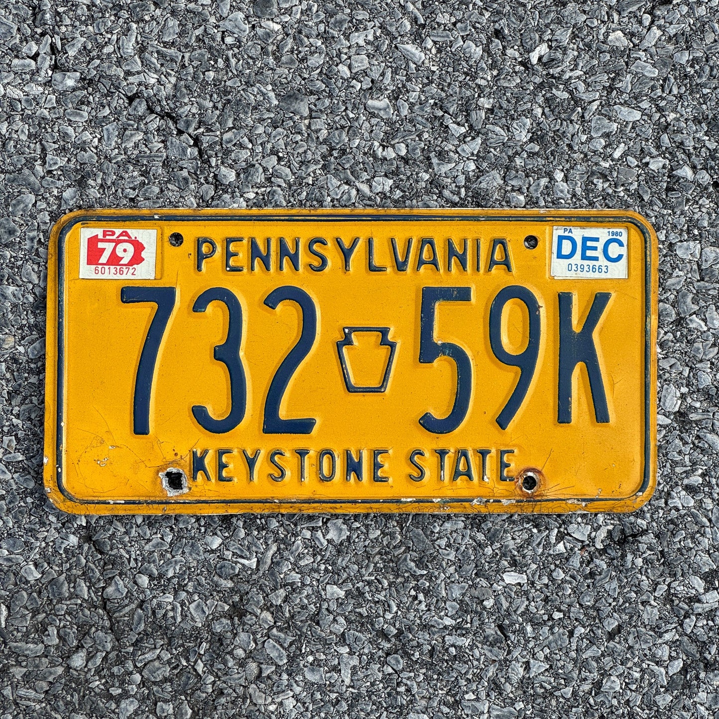 Photo of a 1977 1979 Pennsylvania License Plate Auto Tag Garage Decor Vintage 732 59K