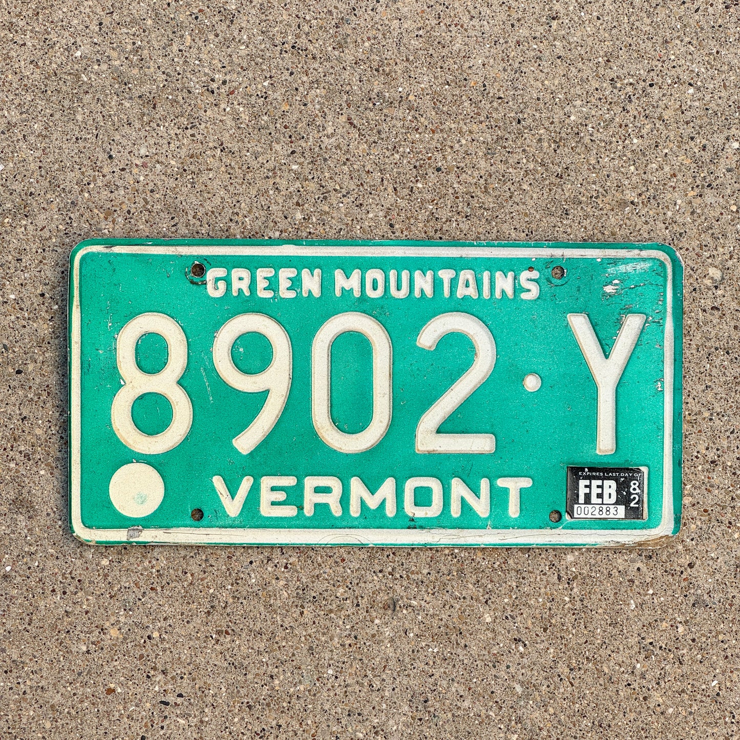 Photo of a 1977 1982 Vermont License Plate Auto Tag Garage Decor Vintage 8902 Y with original patina