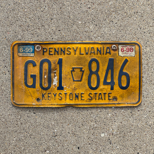 Photo of a 1977 1999 Pennsylvania License Plate Auto Tag Garage Decor Vintage G01 846 with original patina