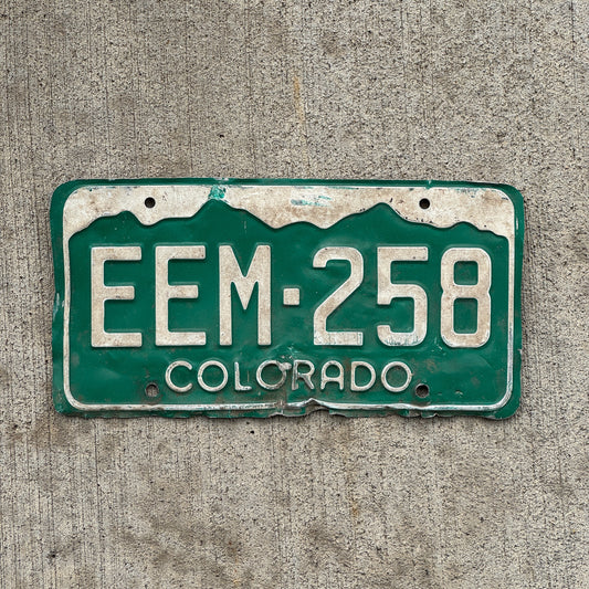 Photo of a 1977 Colorado License Plate Auto Tag Garage Decor Vintage EEM 258 with original patina