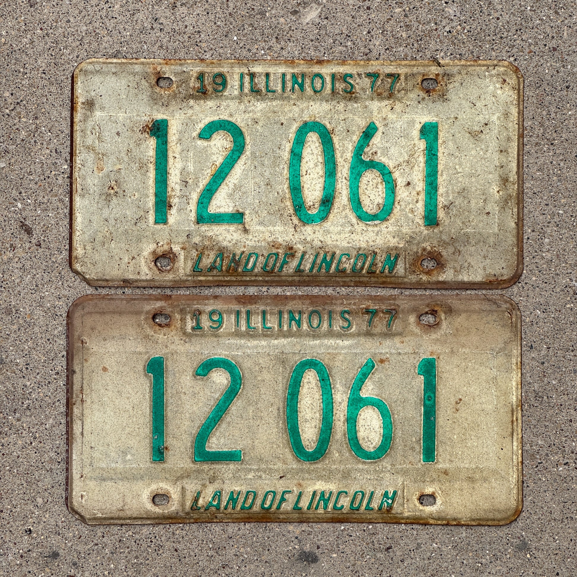 Photo of a 1977 Illinois License Plate Pair Auto Tag Garage Decor Vintage 12 061 with original patina