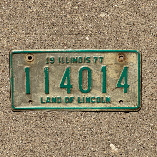 Photo of a 1977 Illinois MOTORYCLE License Plate Auto Tag Garage Decor Vintage 114014