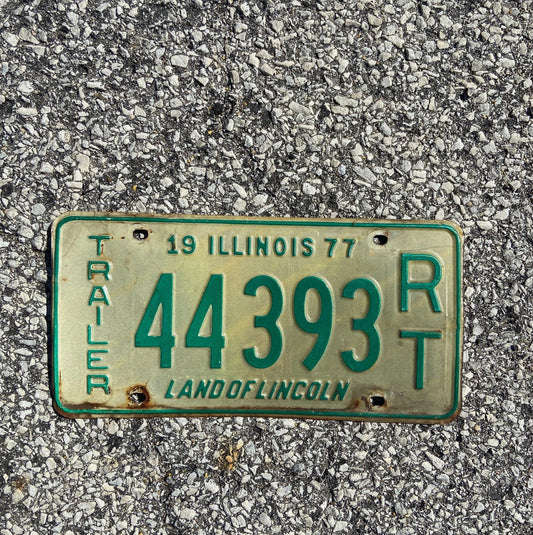 Photo of a 1977 Illinois Trailer License Plate Auto Tag Garage Decor Vintage 44393 RT