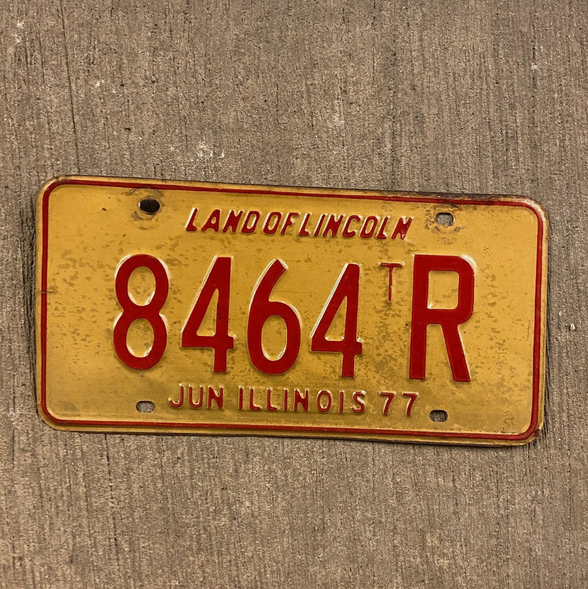 Photo of a 1977 Illinois TRUCK TRACTOR License Plate Auto Tag Garage Decor Vintage License Plate Garage Auto Four Digit Car 8464 tR