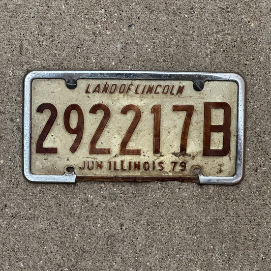 Photo of a 1978 1979 Illinois Truck License Plate Auto Tag 1 Vintage Garage 292 217 B with original patina