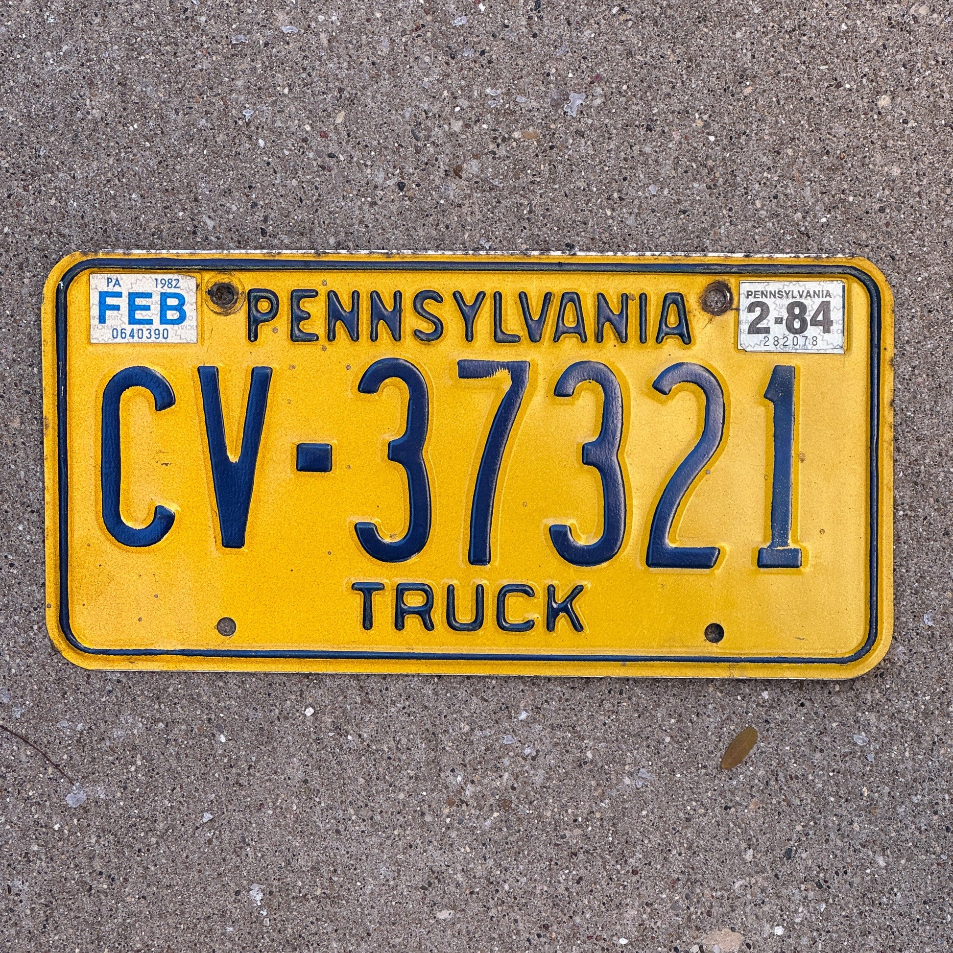 Photo of a 1978 1984 Pennsylvania Truck License Plate Auto Tag Garage Decor Vintage CV 37321 with original patina