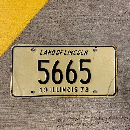 Photo of a 1978 Illinois License Plate Auto Tag Garage Decor Vintage Low Number Four Digit 5665 with original patina