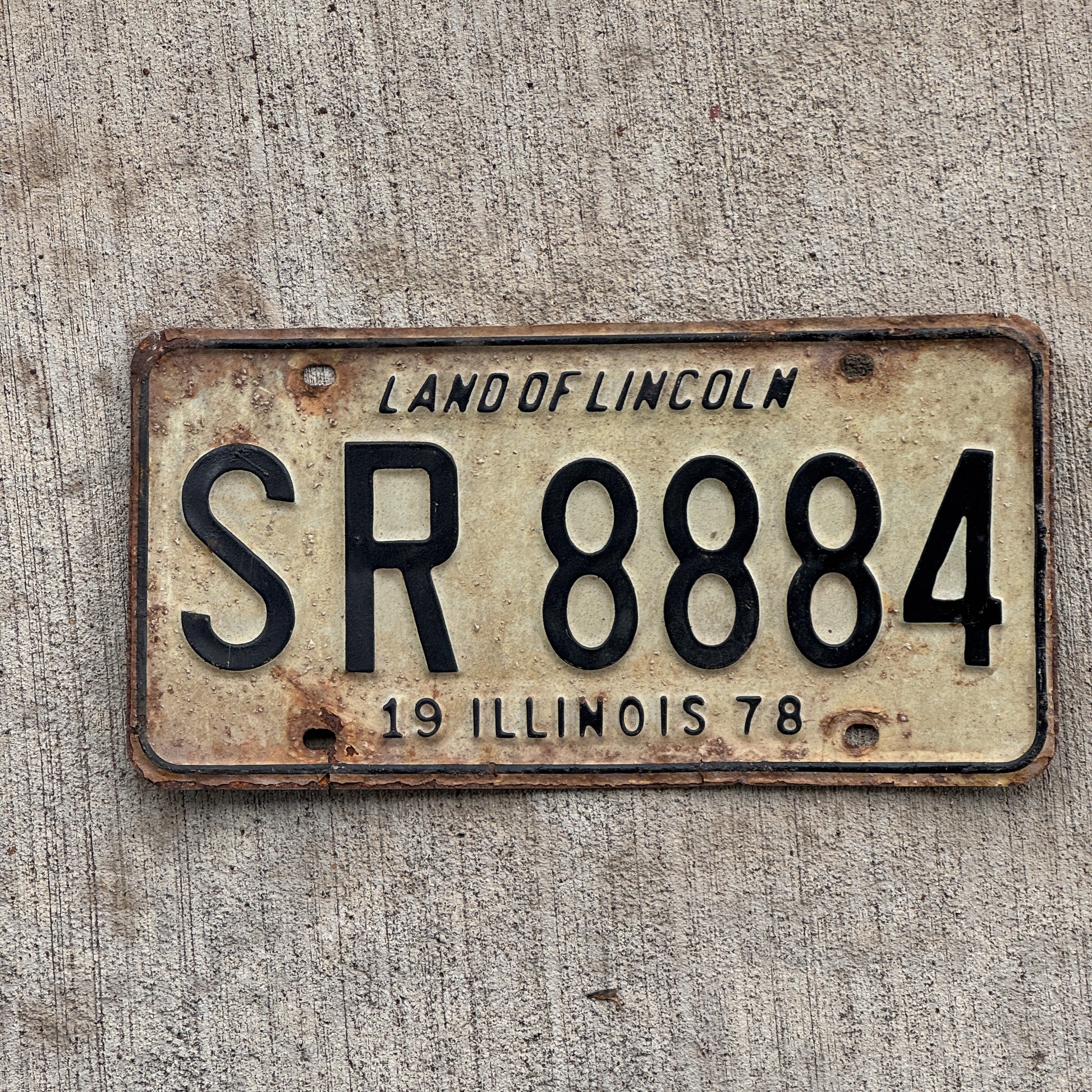 Photo of a 1978 Illinois License Plate Auto Tag Garage Decor Vintage Repeat Repeating SR 8884 with original patina