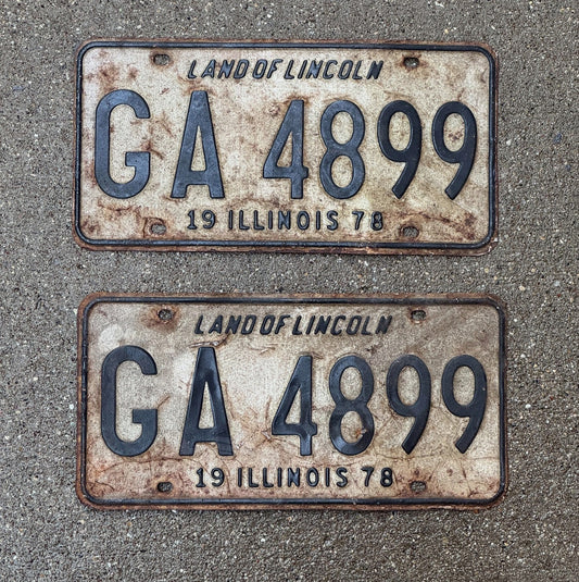 Photo of a 1978 Illinois License Plate Pair Auto Tag Garage Decor Vintage GA 4899