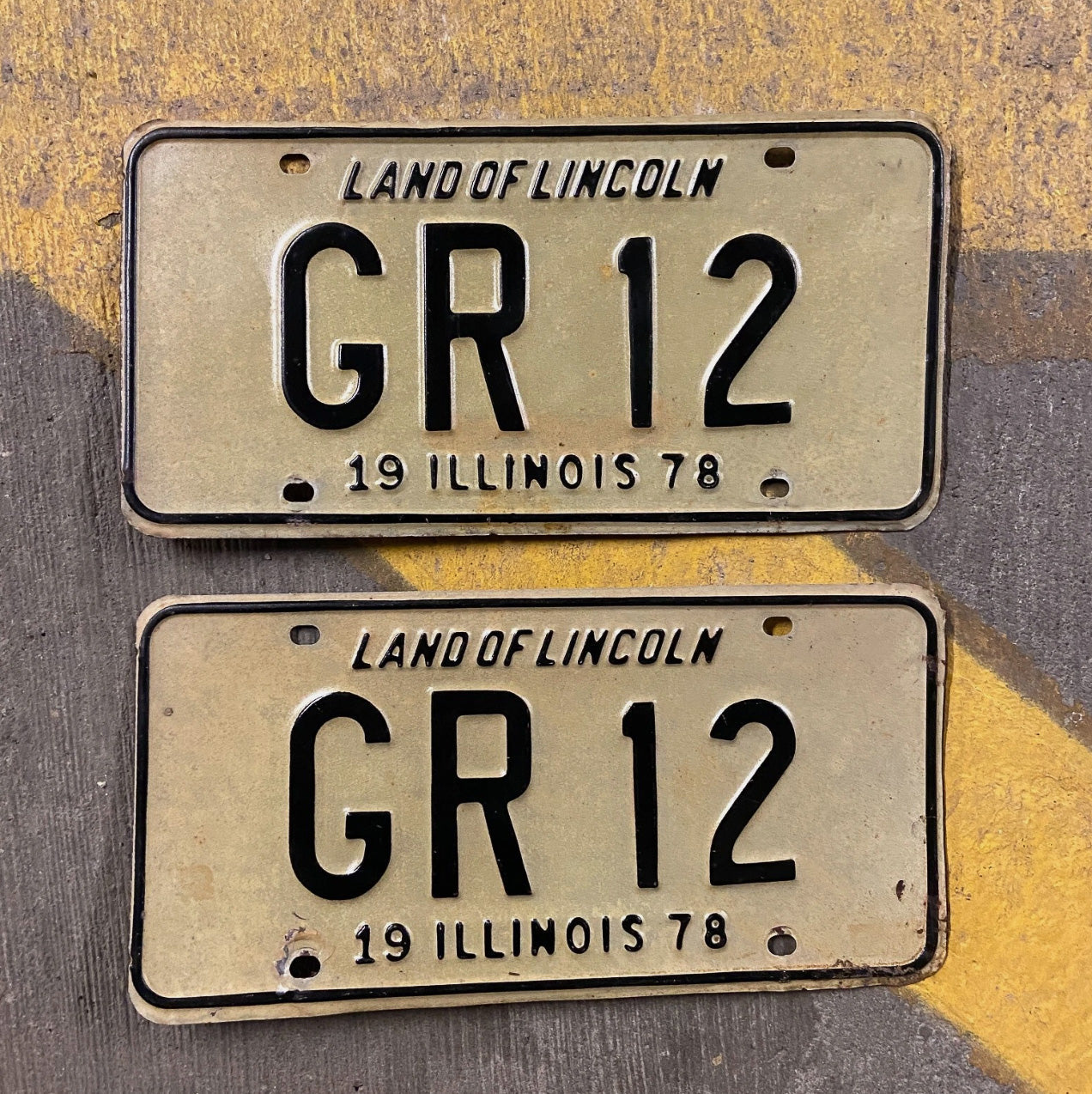 Photo of a 1978 Illinois License Plate Pair Auto Tag Garage Decor Vintage GR 12 with original patina